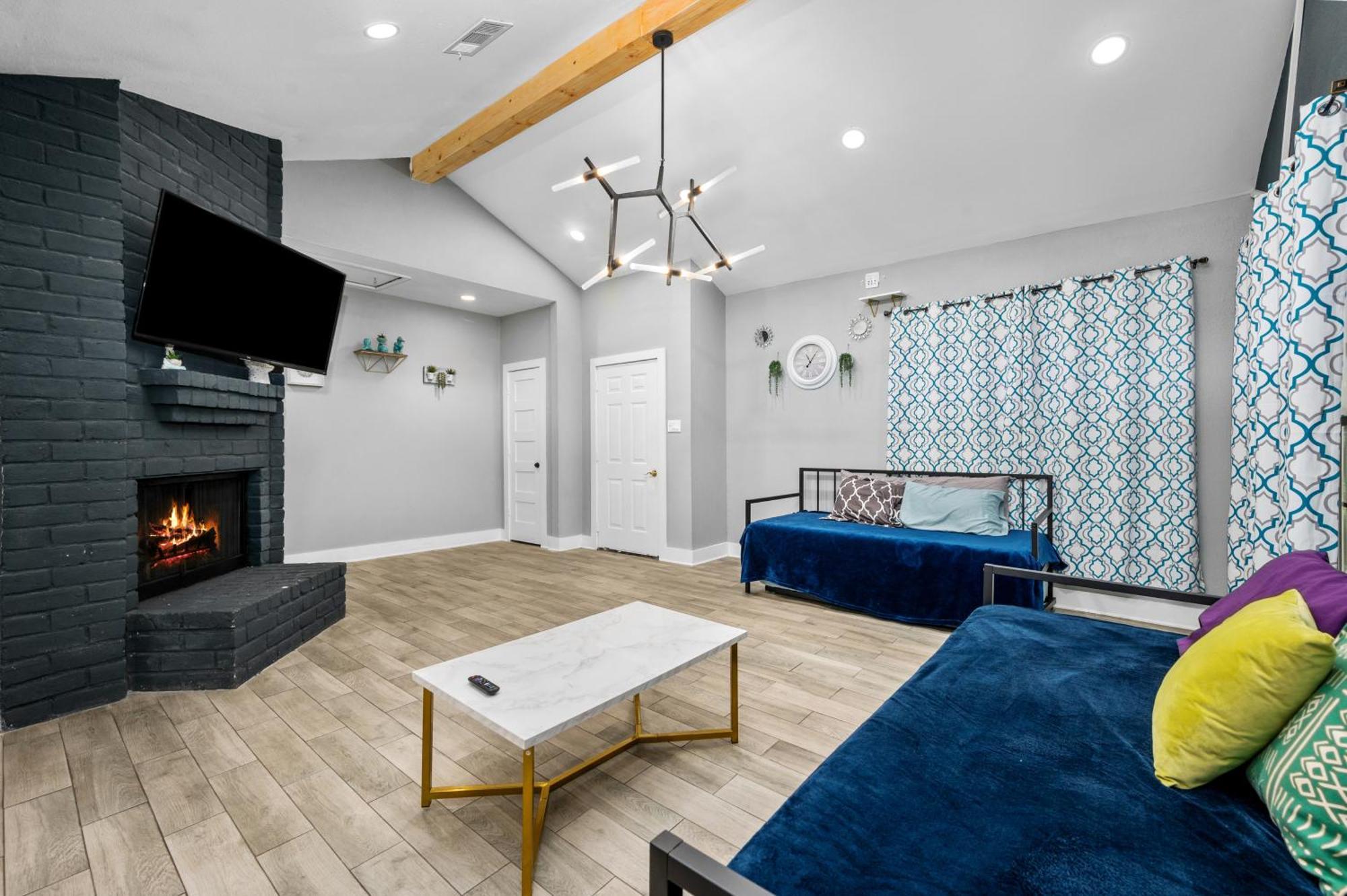 Spacious Galleria Apartment With Free Park Houston Eksteriør billede