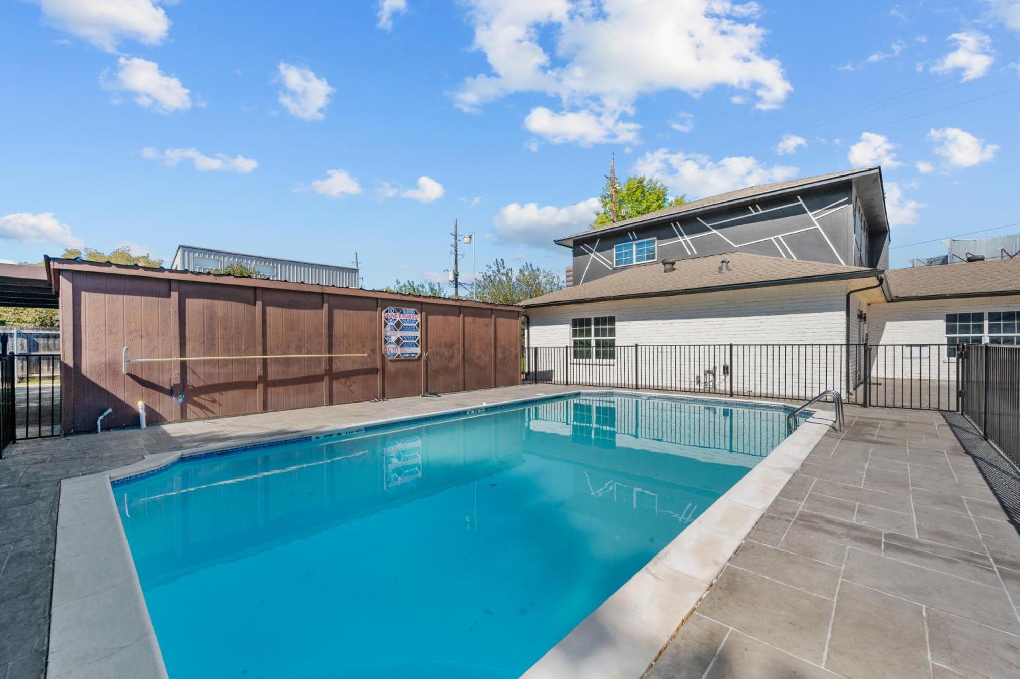 Spacious Galleria Apartment With Free Park Houston Eksteriør billede